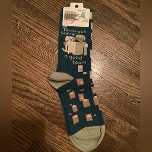 NWT Blue Q Socks Dog